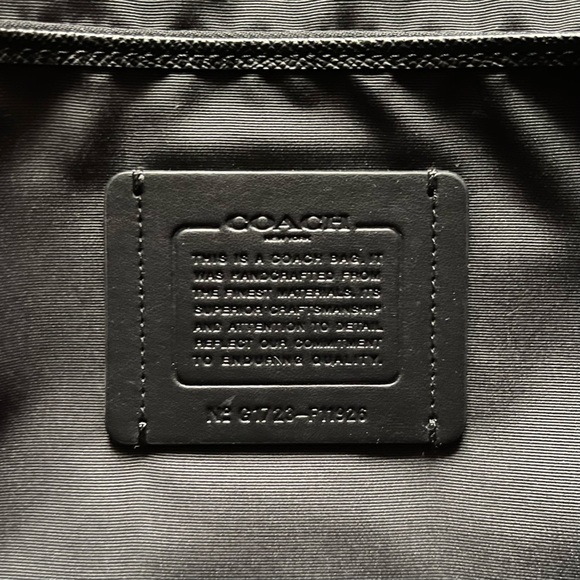 ❌ Coach Crossgrain Leather Tote - Picture 7 of 10